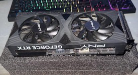 Used
													MSI GeForce RTX 4060 Ti - RTX-4060-Ti-VENTUS-2X-BLACK-8G-OC, VENTUS 2X OC, photo 3 of 6