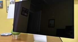 Mint
													Apple Studio Display 2022 - Standard Glass, Tilt Adjustable Stand, photo 5 of 6