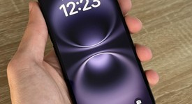 Good
													Apple iPhone 16 Plus - Unlocked, Black, 128 GB, A3082, photo 4 of 5