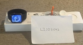 Good
													Apple Watch Series 6 44mm - Gray, A2292 - GPS, Aluminum, photo 1 of 4