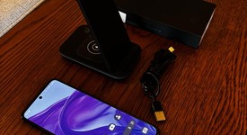 Mint
													Motorola Razr Plus (2024) - Unlocked, Navy Blue, 256 GB, 12 GB, photo 2 of 22