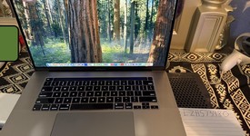 Good
													MacBook Pro 2019 - 16" - I7, Silver, 1 TB, 32 GB, photo 2 of 15