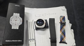 Good
													Samsung Galaxy Watch Ultra - Unlocked, White, SM-L705U, 47mm, photo 1 of 5