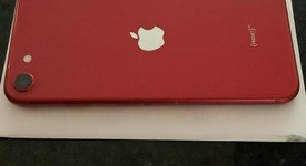 Good
													Apple iPhone SE 2nd Gen 2020 - Unlocked, Red, 64 GB, A2275, photo 3 of 4