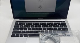 Good
													MacBook Pro 2020 - 13" - I7, Silver, 512 GB, 32 GB, photo 1 of 6