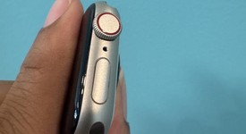 Good
													Apple Watch SE 2nd Gen 40mm - Unlocked, Silver, A2726 - Cellular, Aluminum, photo 6 of 6