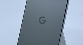 Good
													Google Pixel 9 Pro - Unlocked, Hazel, 128 GB, 16 GB, GR83Y, photo 4 of 9