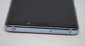 Good
													Samsung Galaxy Note 9 - Verizon, Silver, 128 GB, 6 GB, SM-N960U, photo 3 of 10