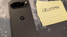 Mint
													Google Pixel 10 Pro - Unlocked, Obsidian, 128 GB, G4QUR, photo 4 of 9