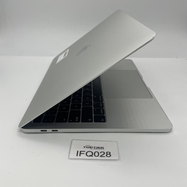 MacBook Pro 2018 (With Touch Bar) - 13 inch - 256 GB, Silver, 8 GB, Intel Core i5