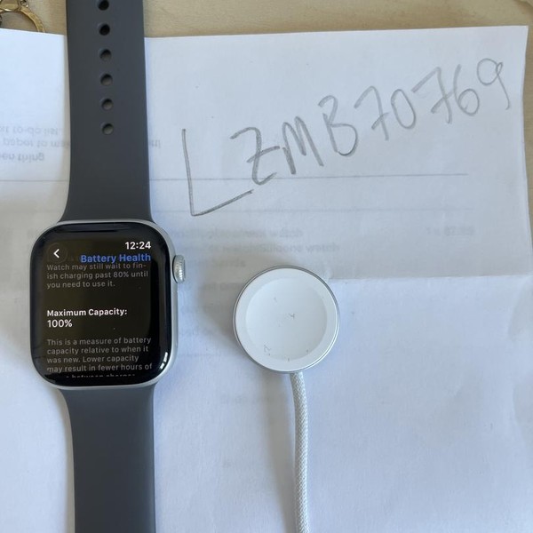 Apple Watch Series 11 42mm - Unlocked, Silver, A3335 - Cellular, Aluminum