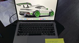 Good
													MacBook Air 2018 - 13" - I5, Gray, 256 GB, 8 GB, photo 1 of 4