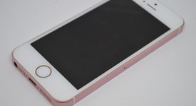 Good
													Apple iPhone SE 1st Gen 2016 - Unlocked, Rose Gold, 64 GB, A1662, photo 2 of 11
