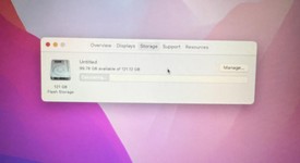 Good
													MacBook Air 2017 - 13" - I5, Silver, 128 GB, 8 GB, photo 2 of 10