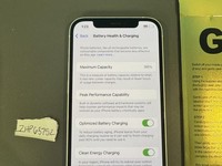Apple iPhone 12