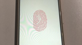 Fair
													Apple iPhone 8 - T-Mobile, Gold, 64 GB, A1863, photo 4 of 5