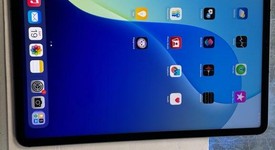 Good
													Apple iPad Pro 12.9" 5th Gen 2021 - Unlocked, Gray, 256 GB, photo 2 of 8