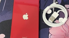 Good
													Apple iPhone SE 2nd Gen 2020 - Unlocked, Red, 64 GB, A2275, photo 3 of 6