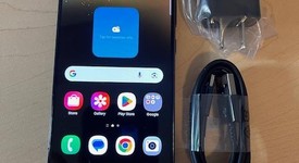 Mint
													Samsung Galaxy S22 - Verizon, Black, 128 GB, 8 GB, SM-S901U, photo 1 of 8