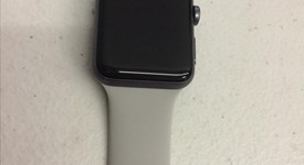 Good
													Apple Watch Series 3 42mm - Gray, A1859, Aluminum - GPS, photo 2 of 5