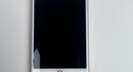 Mint
													Apple iPhone 8 Plus - Unlocked, Gold, 64 GB, A1864, photo 3 of 8