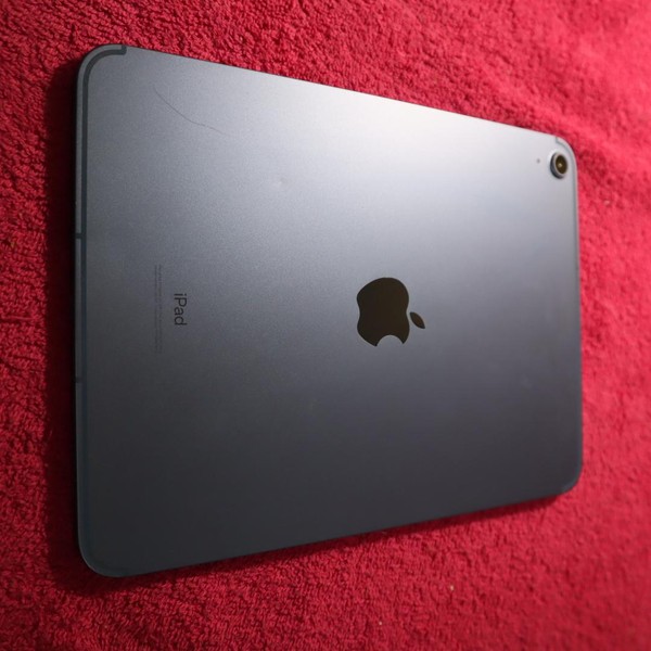 Apple iPad 10th Gen - Unlocked, 64 GB, Blue, A2757