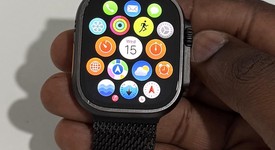Good
													Apple Watch Ultra 2 49mm - Unlocked, Black, A2986, photo 1 of 14