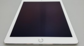 Good
													Apple iPad Air 2 - Wi-Fi, Silver, 64 GB, photo 1 of 7