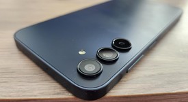 Mint
													Samsung Galaxy A15 5G - Unlocked, Black & Blue, 128 GB, 4 GB, photo 4 of 10