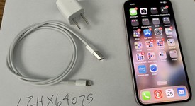 Mint
													Apple iPhone 13 - AT&T, Pink, 128 GB, A2482, photo 1 of 9