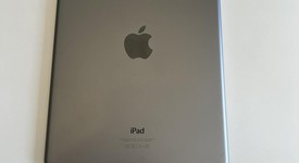 Good
													Apple iPad Air - Unlocked, Gray, 16 GB, photo 3 of 7