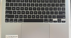 Mint
													MacBook Air 2025 (M4) - 13" - Apple M4, Sky Blue, 512 GB, 24 GB, photo 2 of 11