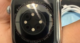 Good
													Apple Watch Series 8 41mm - Unlocked, Silver, A2772 - Cellular, Stainless, photo 3 of 20
