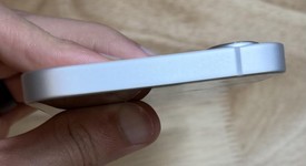 Mint
													Apple iPhone 16e - Unlocked, White, 128 GB, A3212, photo 3 of 5