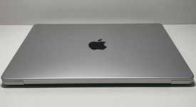 Good
													MacBook Pro 2021 - 14" - Apple M1 Max, Silver, 1 TB, 64 GB, photo 5 of 7