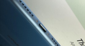 Mint
													Apple iPhone Xr - Sprint, Blue, 64 GB, A1984, photo 6 of 6