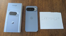 Mint
													Google Pixel 10 Pro XL - Unlocked, Moonstone, 256 GB, GUL82, photo 3 of 5