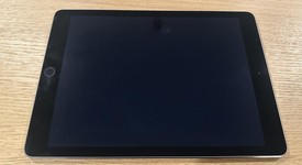 Good
													Apple iPad Air 2 - Wi-Fi, Gray, 64 GB, photo 4 of 5