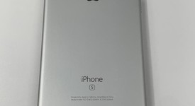 Fair
													Apple iPhone 6S - Unlocked, Silver, 16 GB, A1688, photo 3 of 7