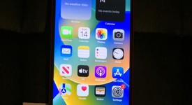 Good
													Apple iPhone 13 - Unlocked, Red, 128 GB, A2482, photo 1 of 7