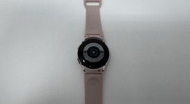 Good
													Samsung Galaxy Watch4 - Unlocked, Gold, 40mm, photo 2 of 6