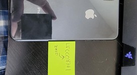 Mint
													Apple iPhone Xs Max - Verizon, Gray, 64 GB, A1921, photo 5 of 7