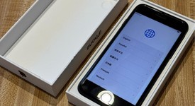 Mint
													Apple iPhone SE 3rd Gen 2022 - Unlocked, Midnight, 64 GB, A2595, photo 2 of 13
