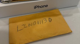 Mint
													Apple iPhone Air - Unlocked, Light Gold, 256 GB, A3260, photo 3 of 7