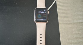 Good
													Apple Watch Series 3 38mm - Gold, A1858, Aluminum - GPS, photo 3 of 6