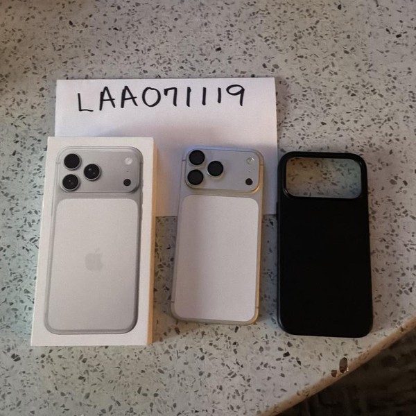 Apple iPhone 17 Pro Max - Unlocked, 256 GB, Silver, A3257