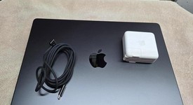 Mint
													MacBook Pro Late 2023 (M3) - 14" - Apple M3 Pro 11-core, Black, 512 GB, 18 GB, 14-core GPU, photo 3 of 9