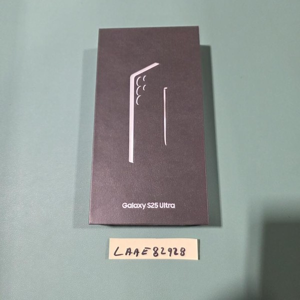 Samsung Galaxy S25 Ultra - Unlocked, 512 GB, Whitesilver, 12 GB, SM-S938U1