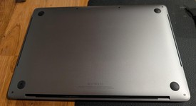 Good
													MacBook Pro 2018 (With Touch Bar) - 13" - I5, Silver, 256 GB, 16 GB, photo 4 of 8