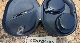 Used
													Bose QuietComfort Ultra Headphones - Lunar Blue, photo 3 of 10